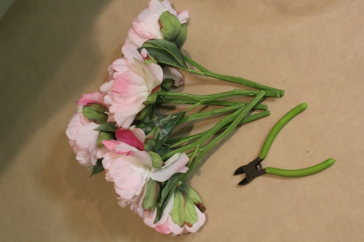 Weekend DIY: Floral Arrangement | The Subtle Statement